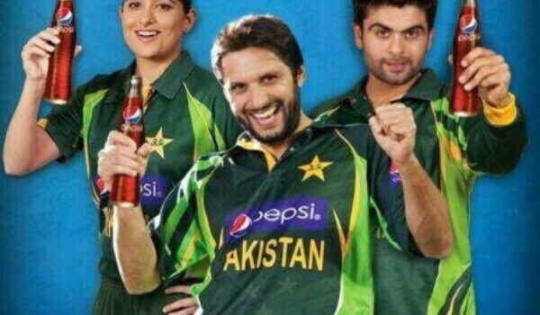 Shahid Afridi and Sana Mir also Suffering to Corona